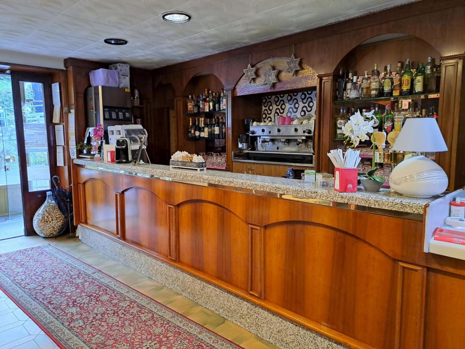 Hotel Provinciale 79 Magreglio Exterior foto